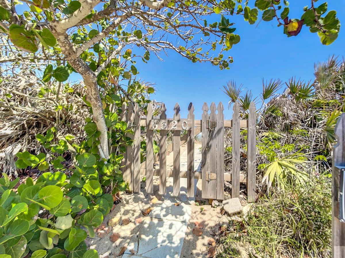 Beachfront Home With Wrap Around Deck And Rooftop Deck - 6320 S. Atlantic New Smyrna Beach Exterior foto